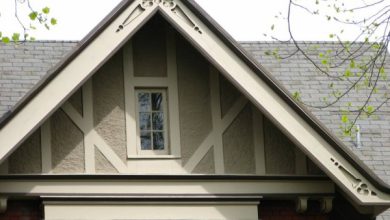 Фото - Окна и другие элементы на фронтоне двухскатной крыши: особенности конструкции